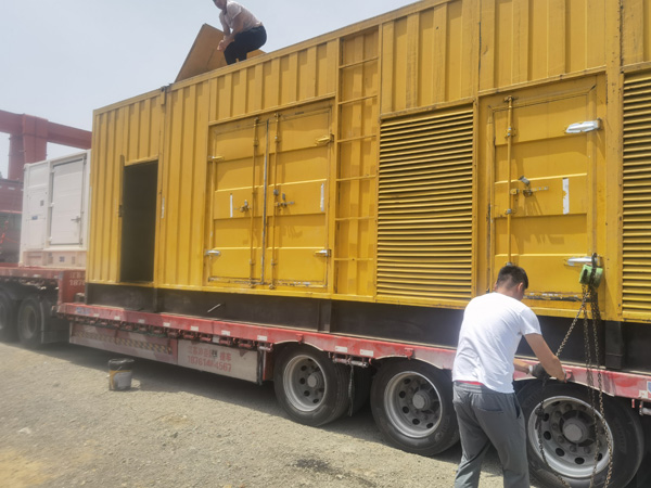 椰林镇除了负载情况和发动机维护,还有哪些因素会影响 200kw 柴油发电机的油耗?