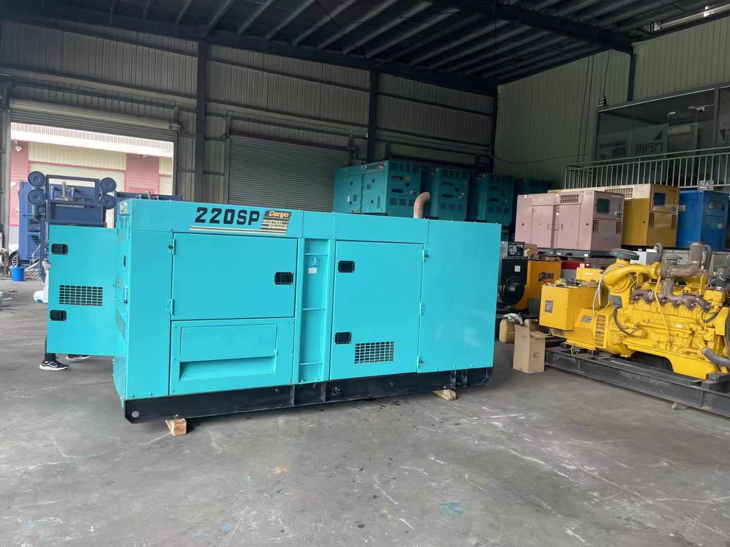 椰林镇800kW 柴油发电机的输出电流波动范围是多少?