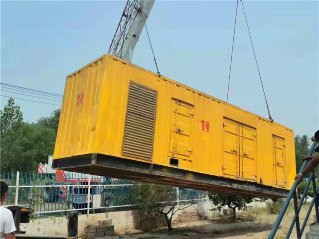 椰林镇300KW柴油发电机组油耗是多少?