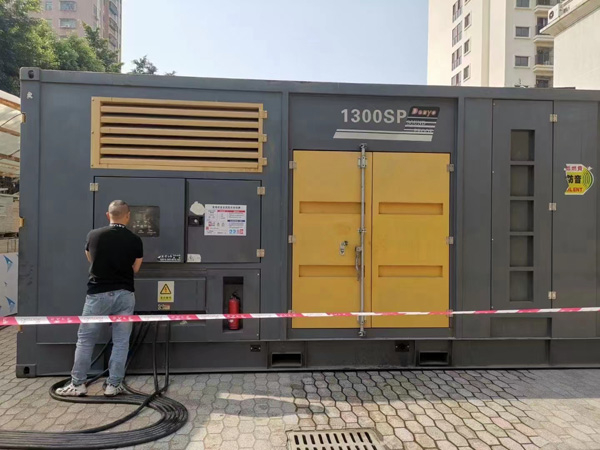 椰林镇500KW发电机组冬季应该配多大的启动电瓶？